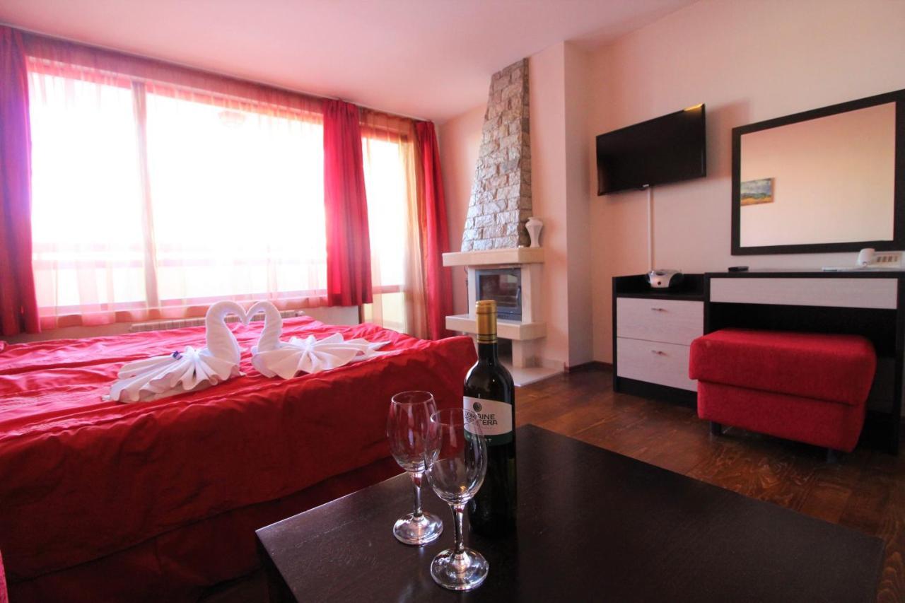 Mountview Lodge Apartments Bansko Bagian luar foto