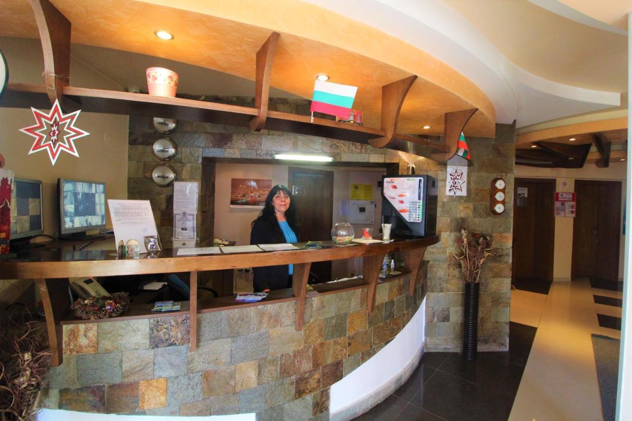 Mountview Lodge Apartments Bansko Bagian luar foto