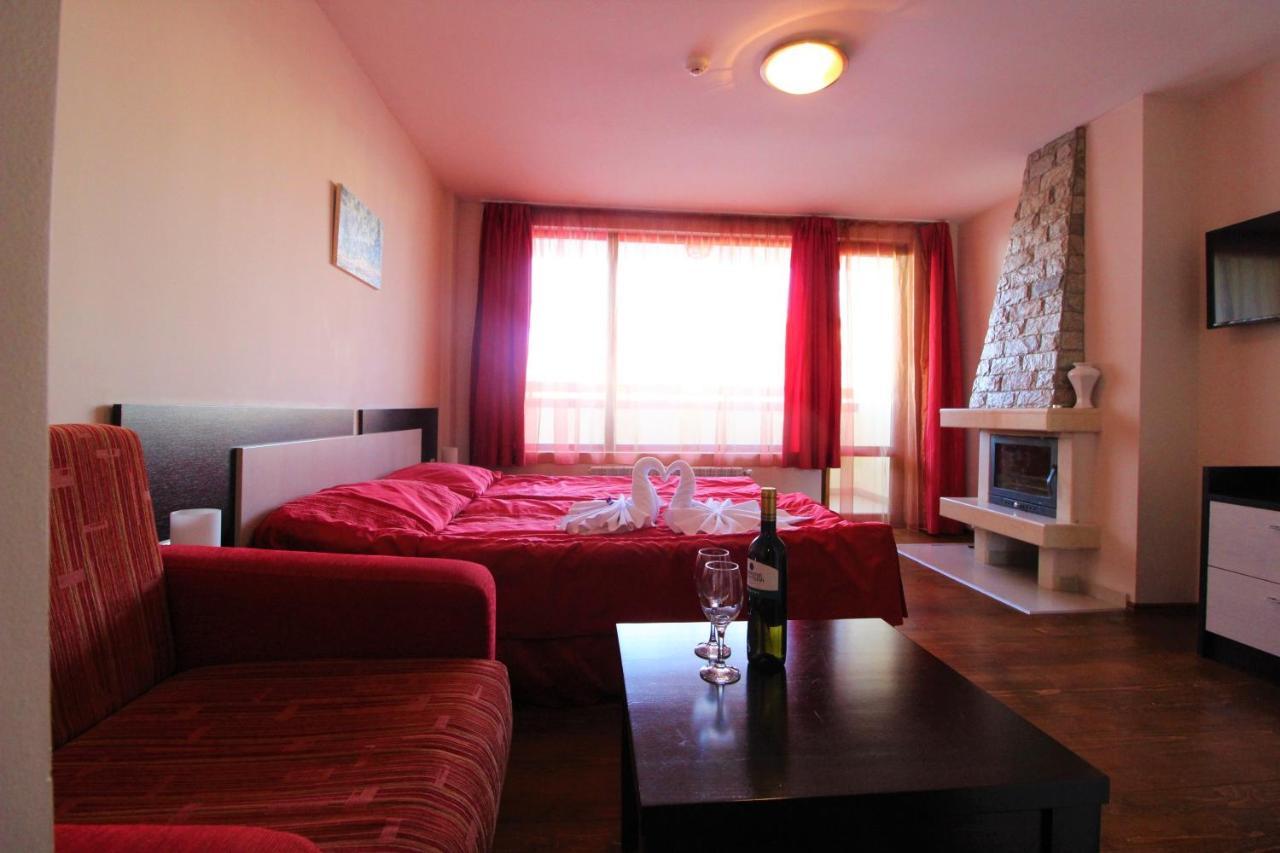 Mountview Lodge Apartments Bansko Bagian luar foto
