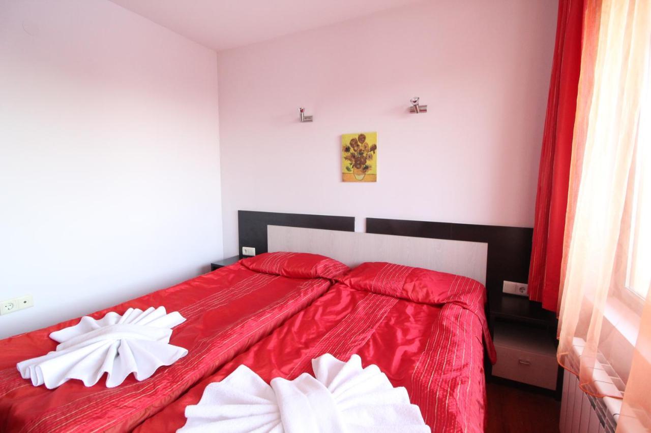 Mountview Lodge Apartments Bansko Bagian luar foto